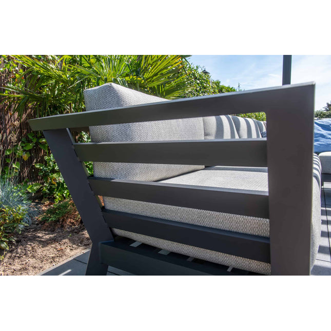 4 Seasons Outdoor Meteoro loungeset + center + Capitol salontafel 90 x 90 cm