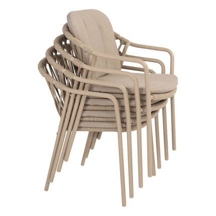 Taste 4SO Manitoba stapelbare dining stoel latte + Prado teak tafel 160 Ø cm latte onderstel