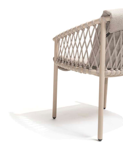 4 Seasons Outdoor Allora dining stoel latte + Taste 4SO Corsica tafel teak 160 Ø cm