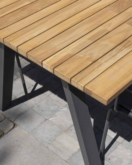 4 Seasons Outdoor Aprilla dining pure + Taste 4SO Ambassador teak tisch 240 x 100 cm