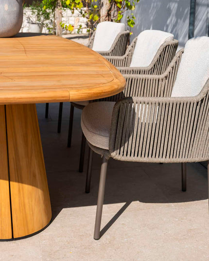 4 Seasons Outdoor Bernini Essstuhl + Geschmack 4SO Prado Teak Tisch Oval 240 cm Terre Onderstel