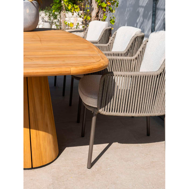 4 Seasons Outdoor Bernini Essstuhl + Geschmack 4SO Prado Teak Tisch Oval 240 cm Terre Onderstel