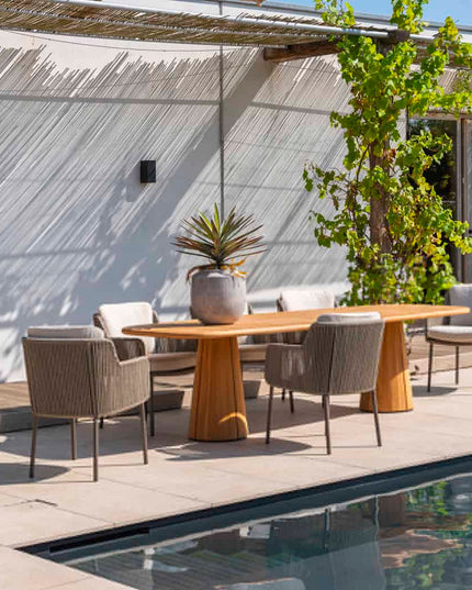 4 Seasons Outdoor Bernini Essstuhl + Geschmack 4SO Capri Tisch-Fass-Form-Teak 280 cm