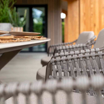 4 Seasons Outdoor Capalbio Essstuhl inkl. 2 Kissen