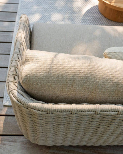 4 Seasons Outdoor Casanova Lounge Set + Finn Couchtisch (60 Ø cm)