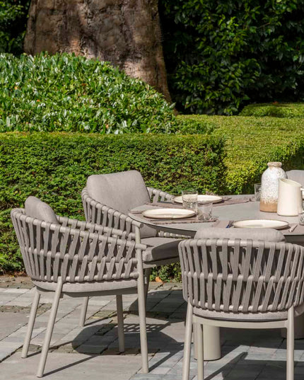 Taste 4SO Catalana dining stoel + Manolo tafel cloud met geprint keramiek tafelblad 240 cm