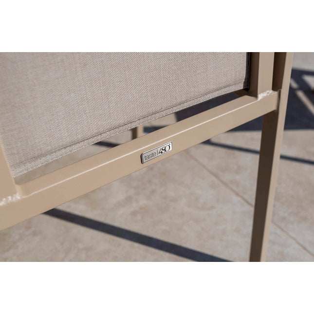 Taste 4SO Cortina dining + Prado teak tafel 130 Ø cm teak onderstel