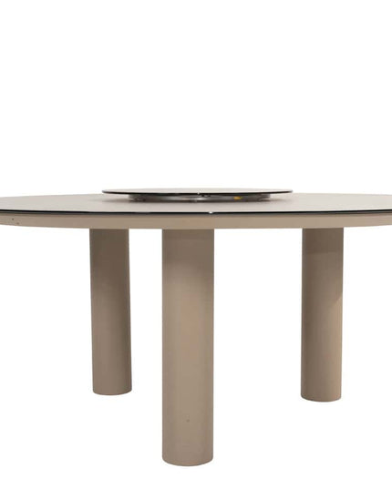 Taste 4SO Parma stapelbare dining latte + Donato tafel 160 Ø cm latte