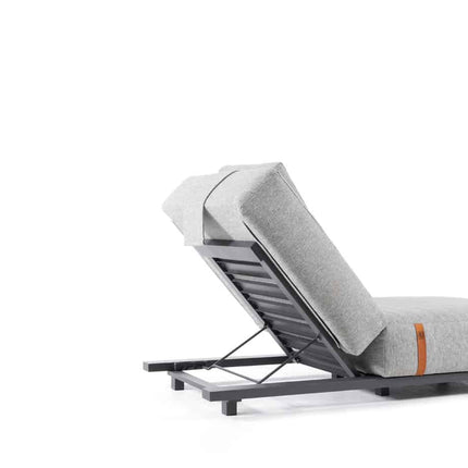 4 Seasons Outdoor Ferias Lounger
