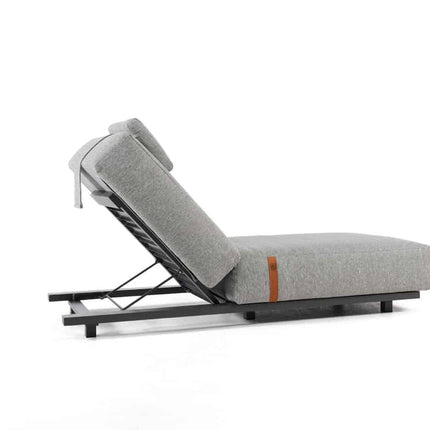4 Seasons Outdoor Ferias Lounger