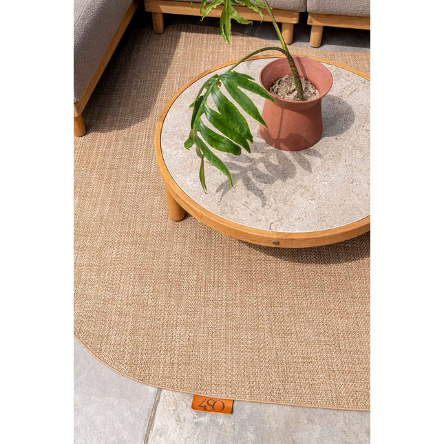 4 Seasons Outdoor Marie chaise lounge bank + center + loungestoel + Finn salontafels keramiek