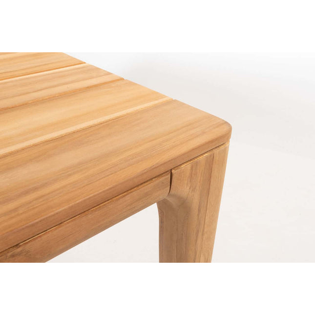 Taste 4SO Manitoba stapelbare dining stoel olive + Liam eettafel teak 180 cm