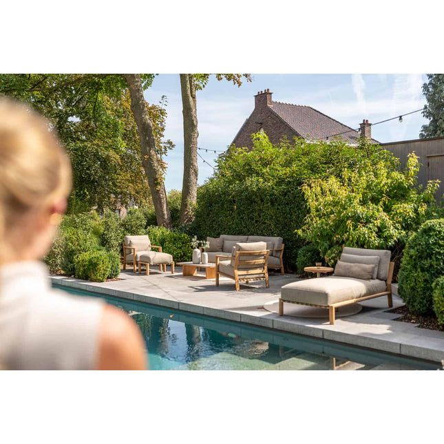 4 Seasons Outdoor Lucas Lounge Set + Finn -Kaffeetische
