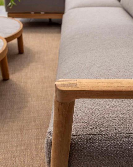 4 Seasons Outdoor Marie chaise lounge bank + center + loungestoel + Finn salontafels keramiek