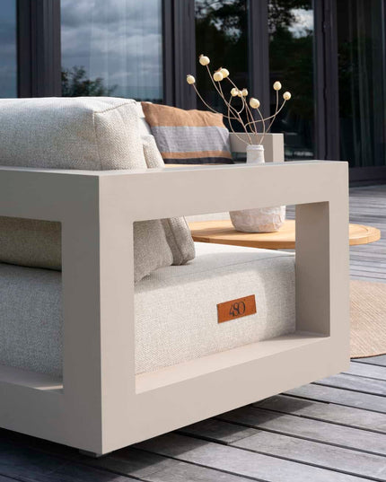 4 Seasons Outdoor Metropolitan loungeset latte + Pablo salontafels