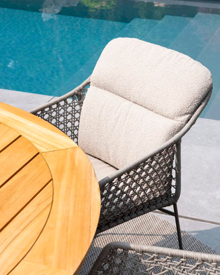 4 Seasons Outdoor Moretti High Back Speisestuhl + Geschmack 4SO Prado Teaktisch Oval 240 cm Terre Ondem