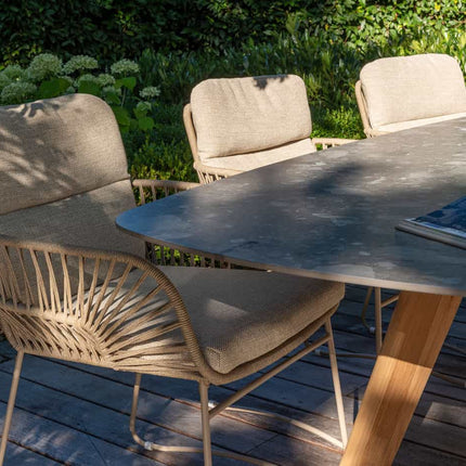 4 Seasons Outdoor Murcia Speisestuhl Latte inkl. 2 Kissen