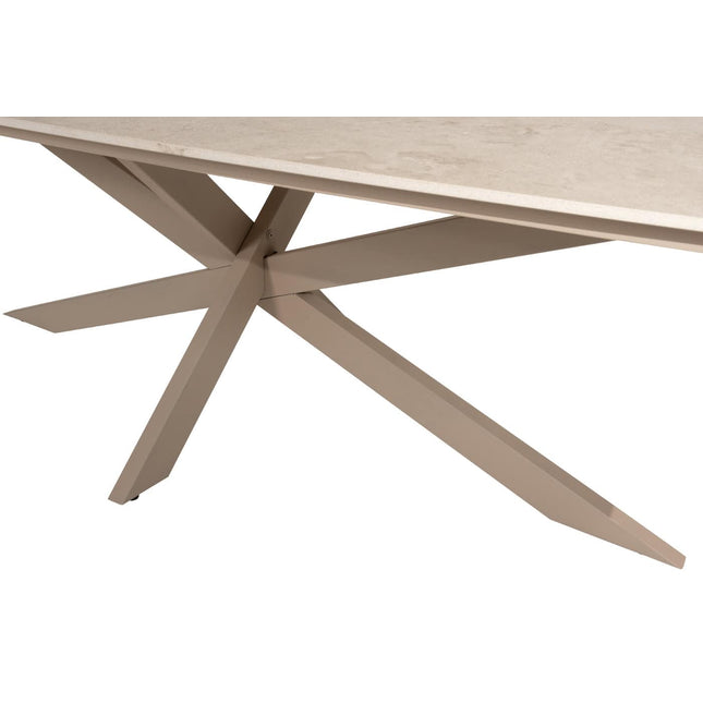 Taste 4SO Puglia low dining stoel + 4 Seasons Outdoor Nevada low dining tafel barrel 250 cm latte