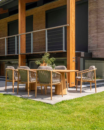 4 Seasons Outdoor Nora Essstuhl + Geschmack 4SO Prado Teaktisch 130 Ø CM Teak -Basis