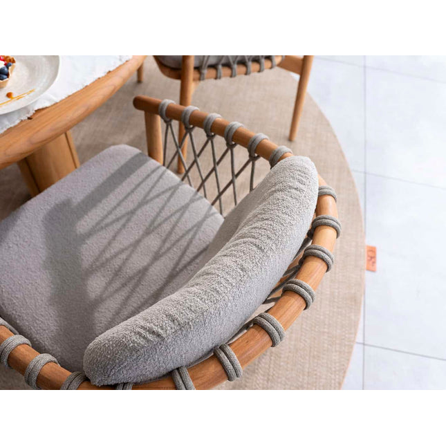 4 Seasons Outdoor Nora Essstuhl + Geschmack 4SO Prado Teaktisch 130 Ø CM Teak -Basis