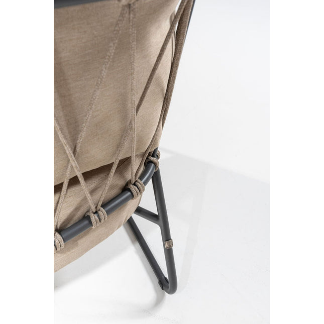 Taste 4SO Prego dining + 4 Seasons Outdoor Locarno tafel HPL slate antraciet 130 Ø cm