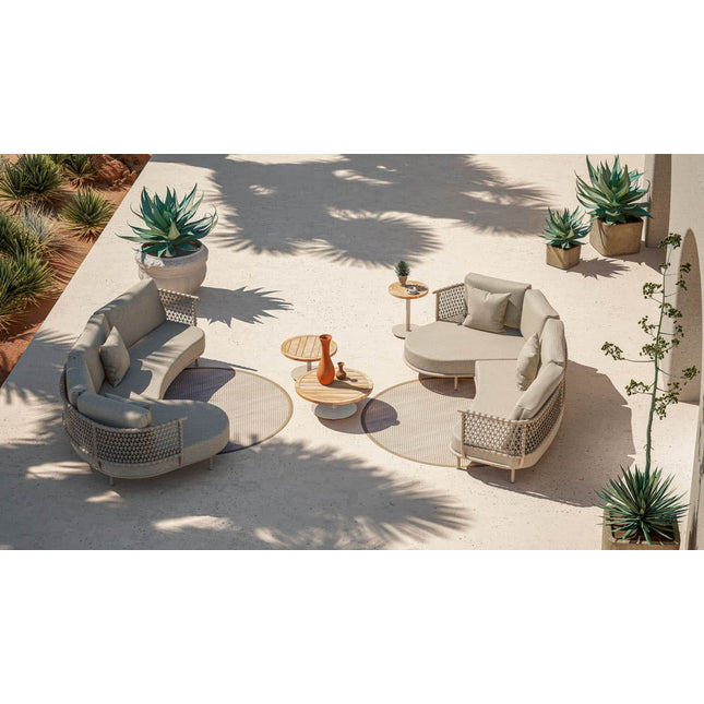 4 Seasons Outdoor Sardinia chaise lounge bank + Volta salontafels