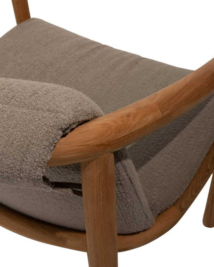4 Seasons Outdoor Tess Dining + Geschmack 4SO Corsica Tisch Kieselform Teak 240 x 130 cm