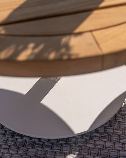 4 Seasons Outdoor Comino loungebank + Volta bijzettafel 45 Ø cm latte